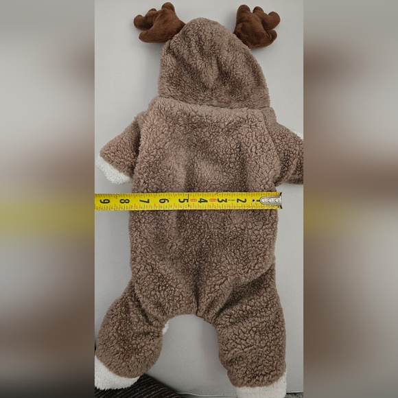 6 Sweater Coat Clothes For MEDIUM  Dog 12/14 Pound Warm Clothing Good CONDITION - Picture 2 of 16